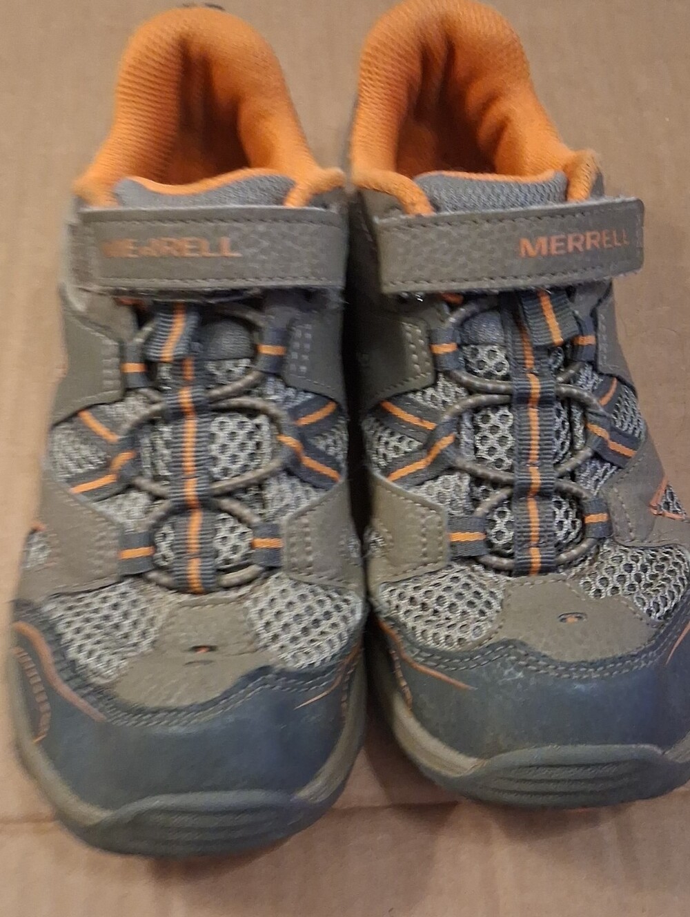 Merrell Kids Gray and Orange Hook-and-Loop Athletic Sneakers Size 2.5 Boys